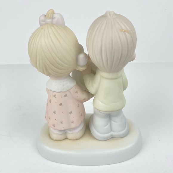 Precious Moments 1983 “God Blessed Our Years Together With So Much Love” - Picture 4 of 8